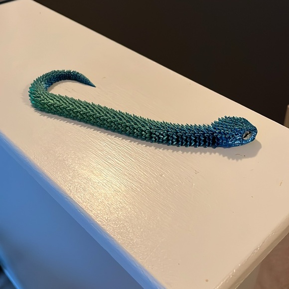 3D Printed Snake, All Parts Movable - Picture 3 of 9